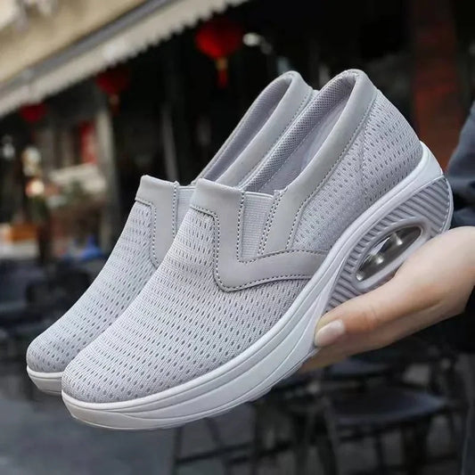 ARILYN | Orthopedic diabetic sneakers for sensitive feet 1