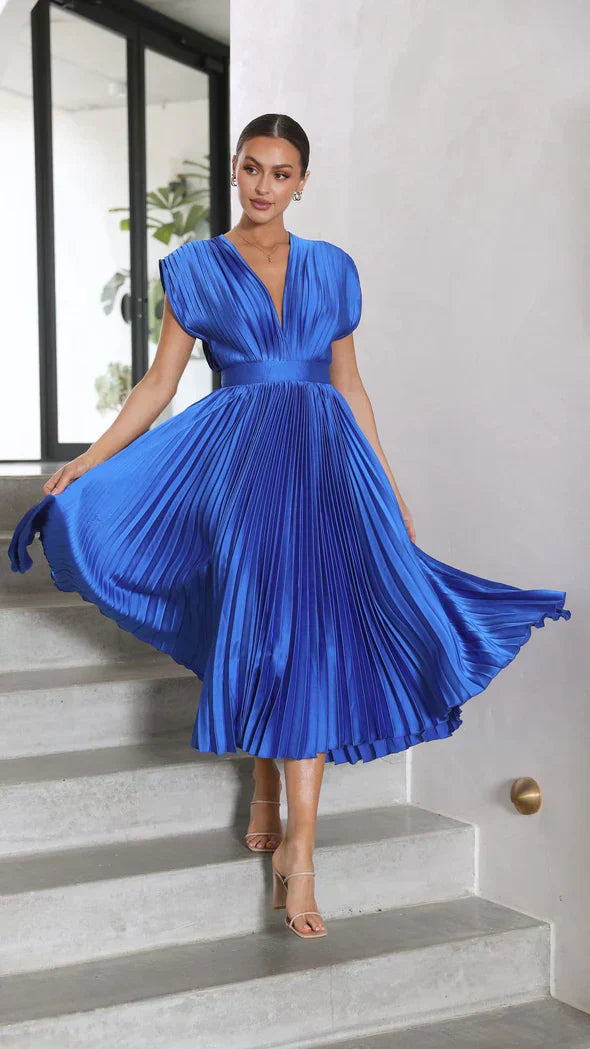 Amélie | Elegant Dress for Timeless Femininity 12