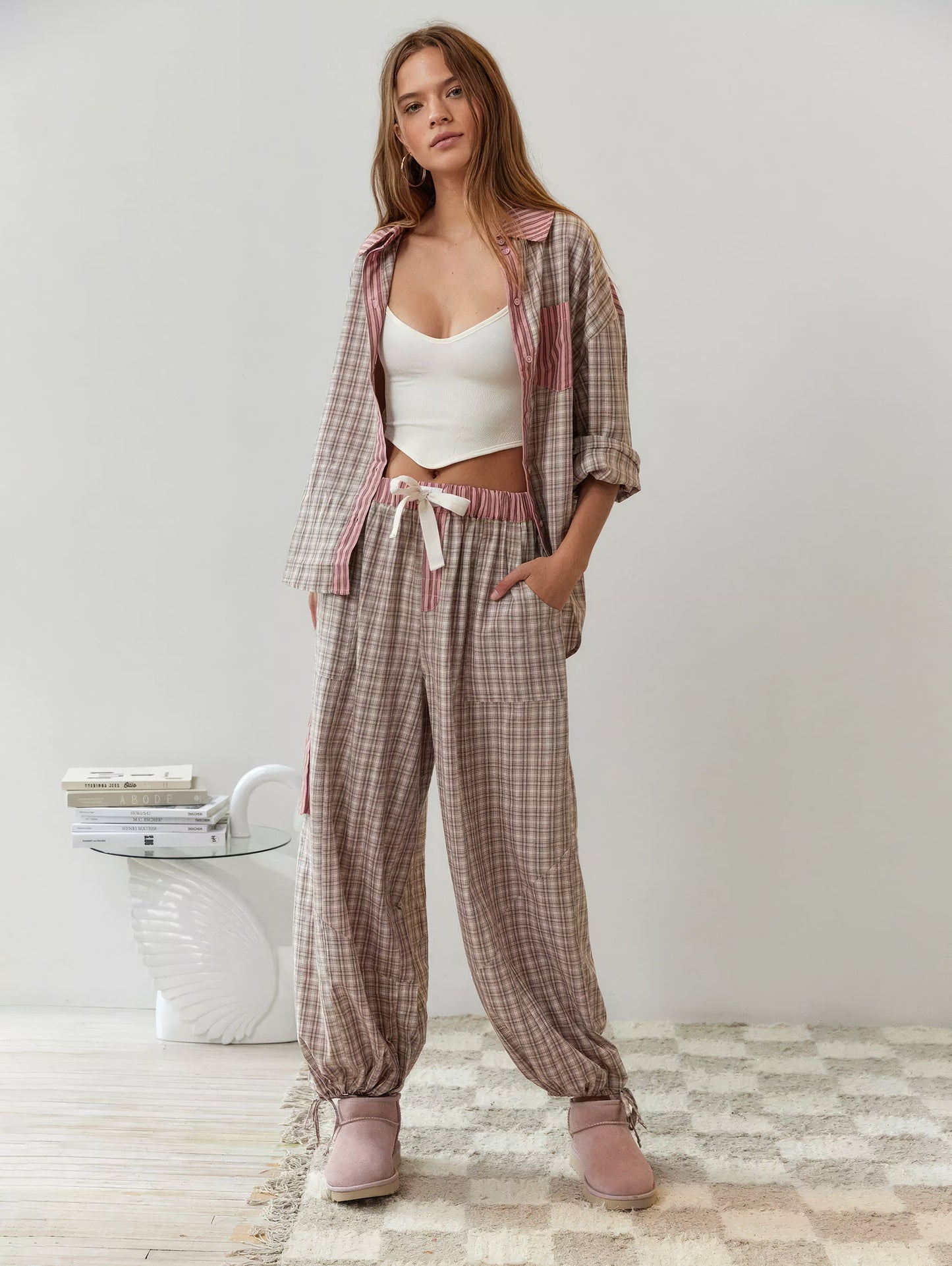 Camilla | Loose-fitting checked pajama set in casual-chic style 9