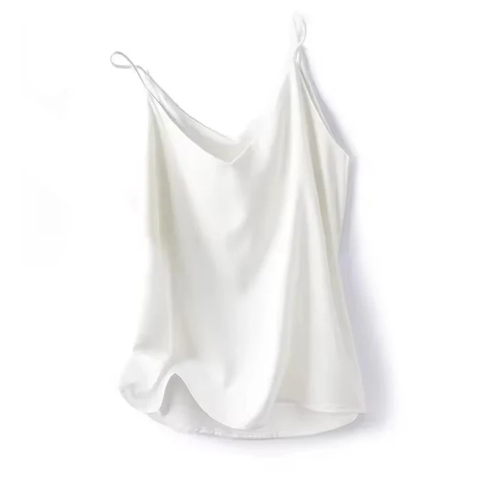 ÉLIORA | Satin top with spaghetti straps and V-neck 7