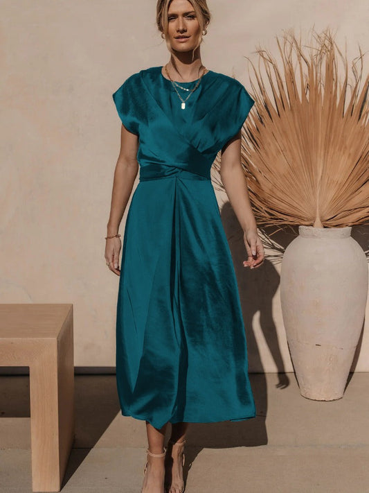 Elaria | Elegant Midi Evening Dress with Layered Sleeves 1