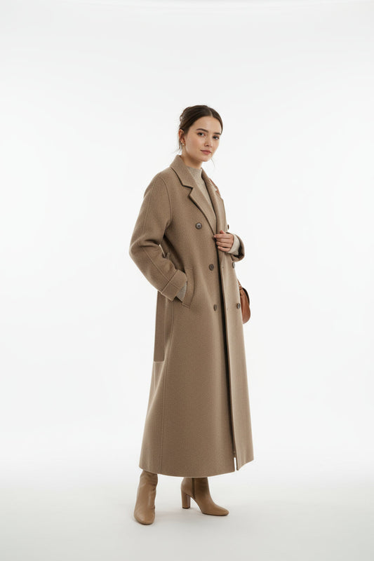 Elegant Long Winter Coat for Women with Double-Breasted Design and Rib-Knit Cuffs - Warm and Comfortable 1