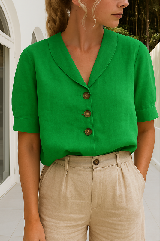 MIREYA | T-shirt with Button Details 1