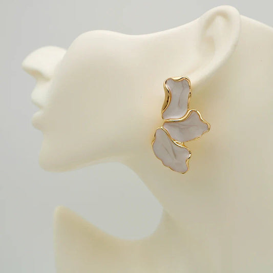 OANA | Romantic Flower Earrings with Elegant Flair 1