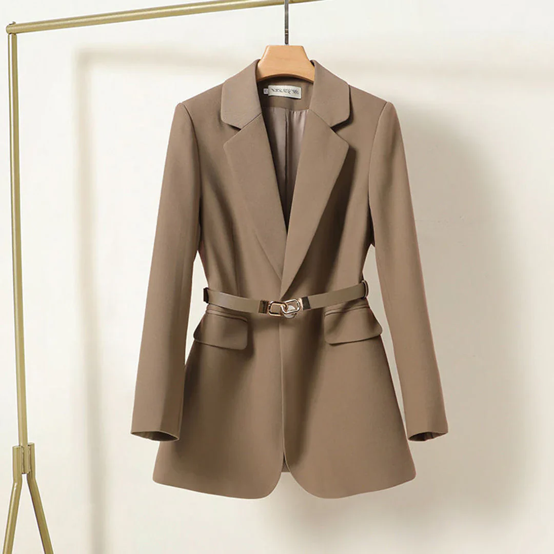 ORLÉA | Women's belted blazer – Fitted model with lapel collar 6