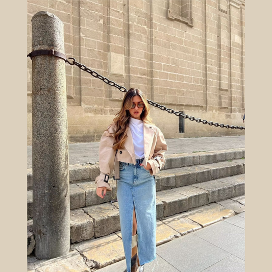Stylish short women's trench coat | Timeless coat for every season 1