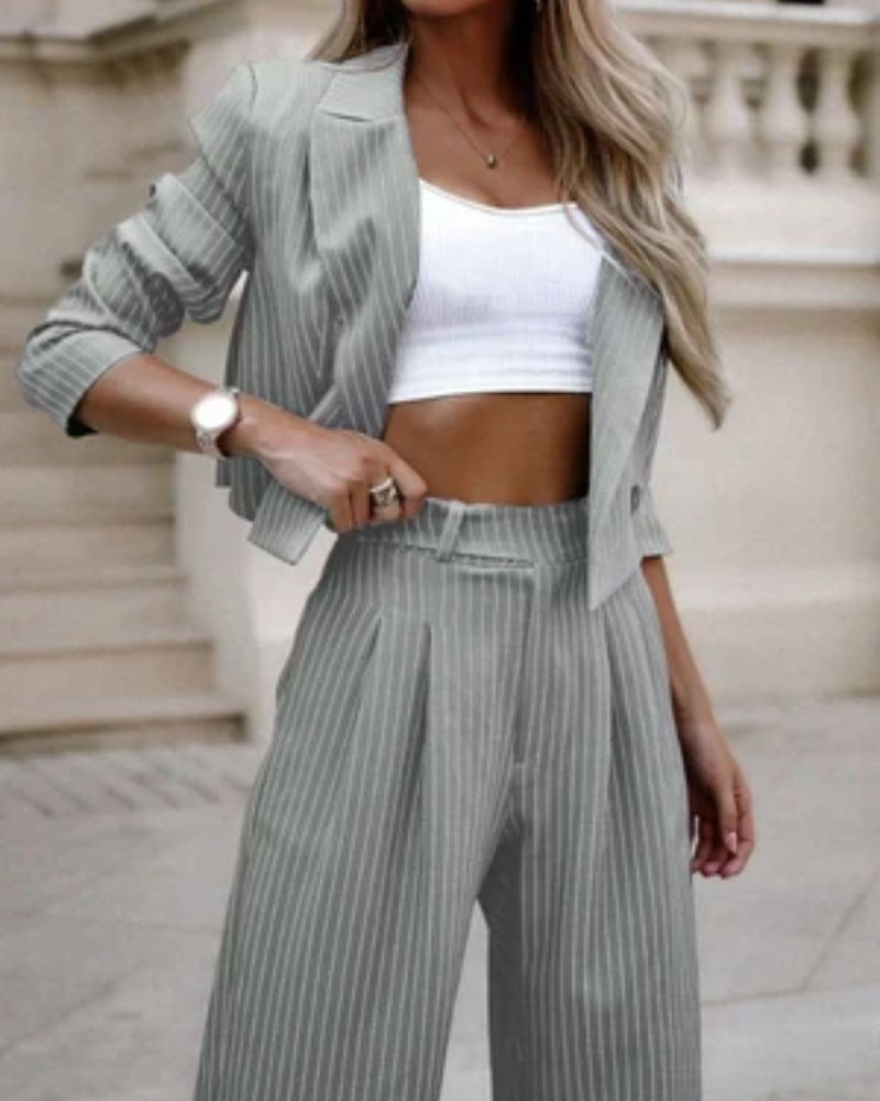 Wendy Women's Pantsuit | Timeless Design, Comfortable and Elegant 5