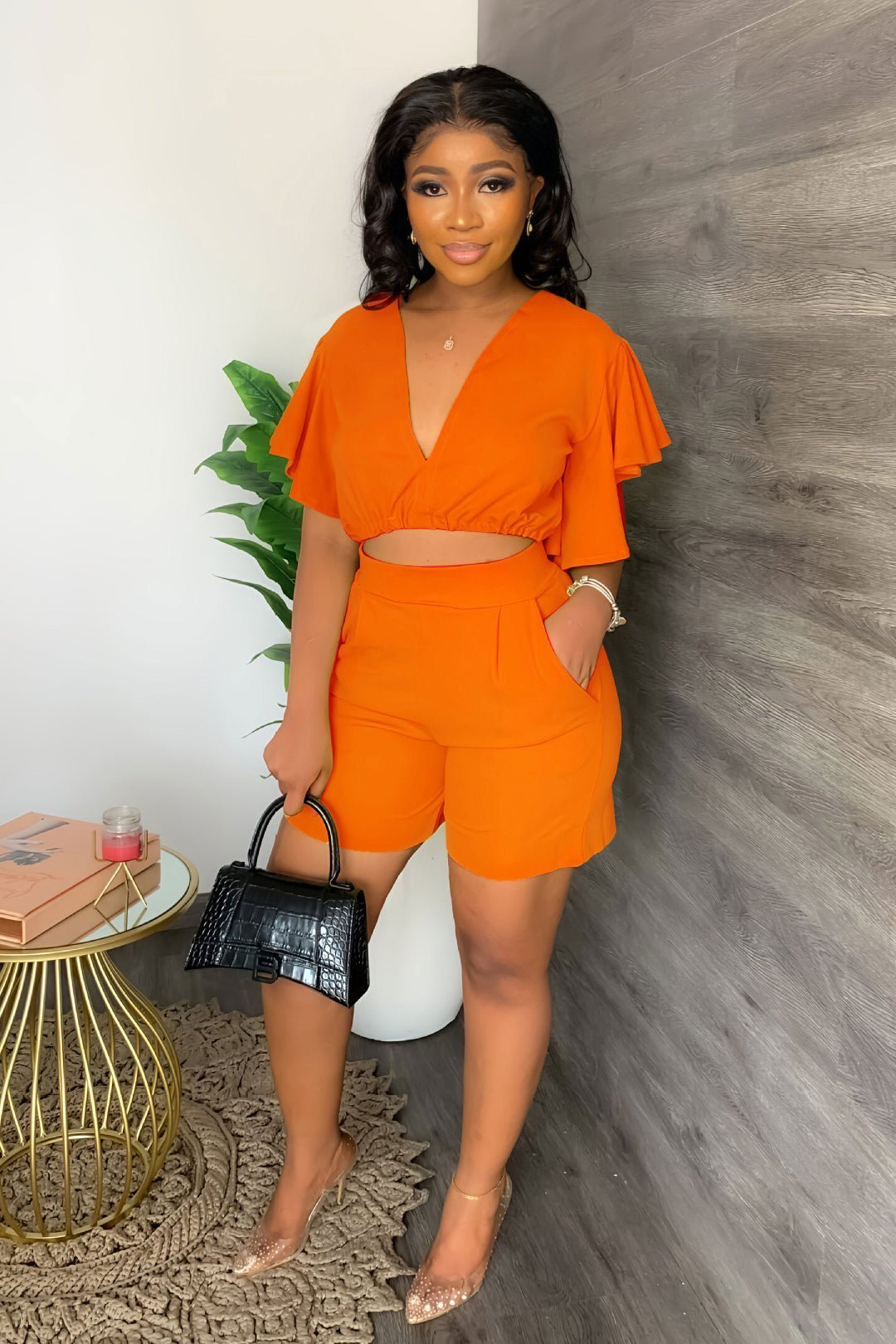 AMELAYA | Pleated Two-Piece Summer Set with V-Neck 1