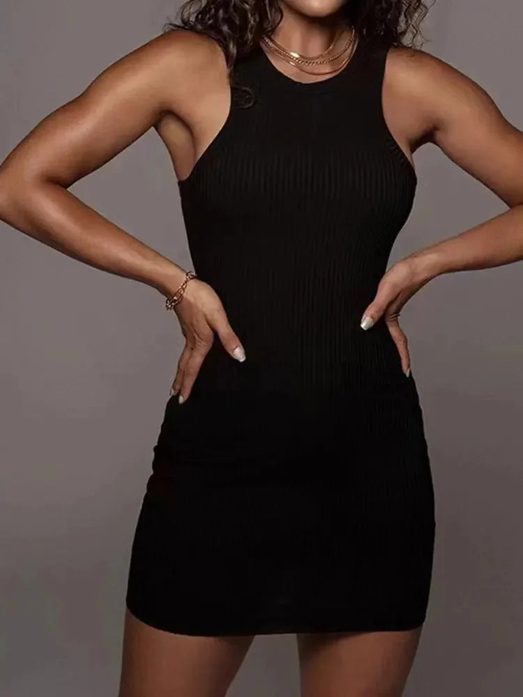AMISA | Bodycon summer mini dress with open back and ribbed texture 4