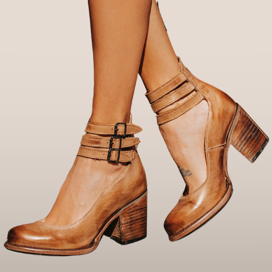 Alvinea | Ankle boots with block heel and buckle closure 1