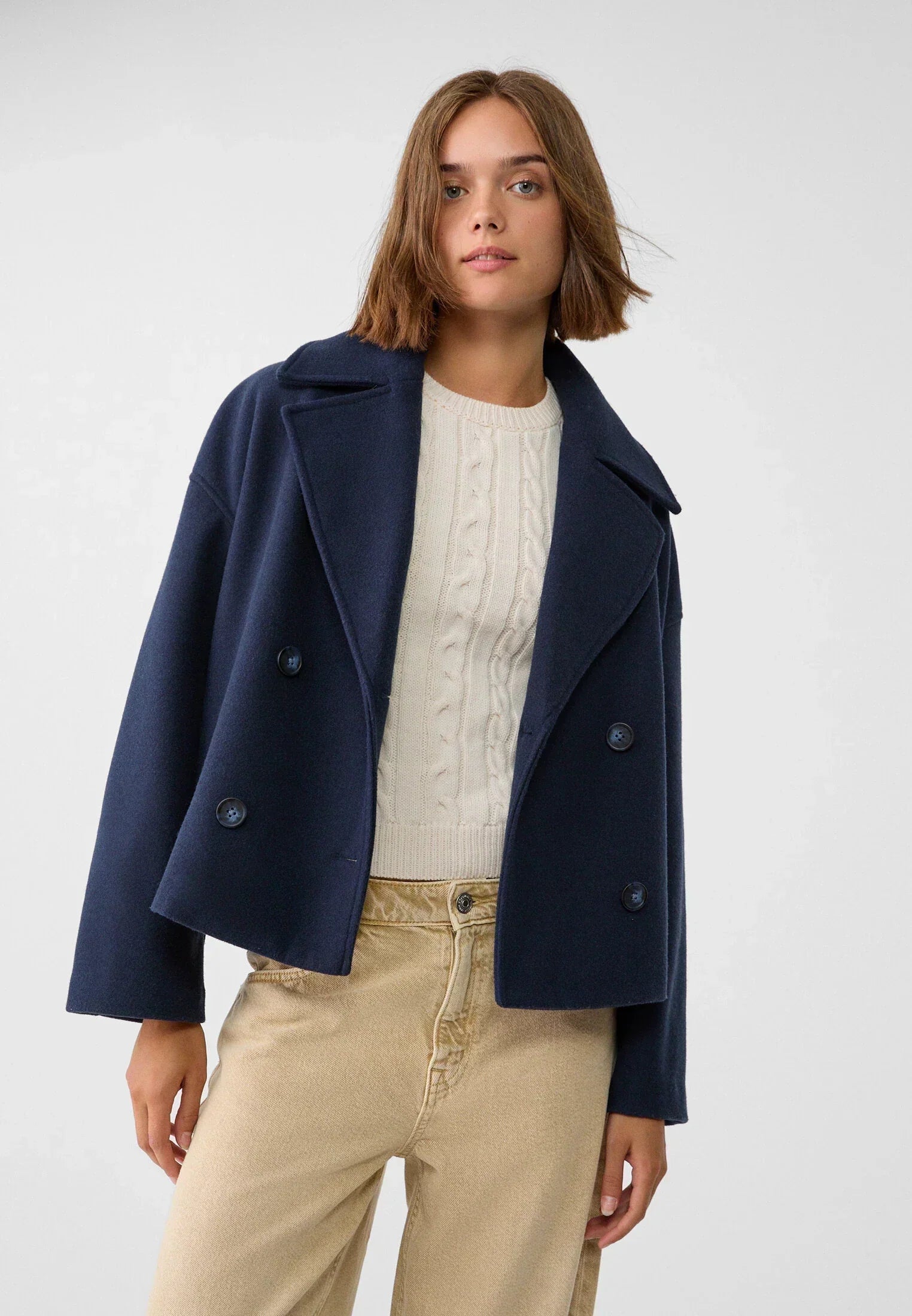 Chic short women's coat with double buttons | Cropped double-breasted coat 6