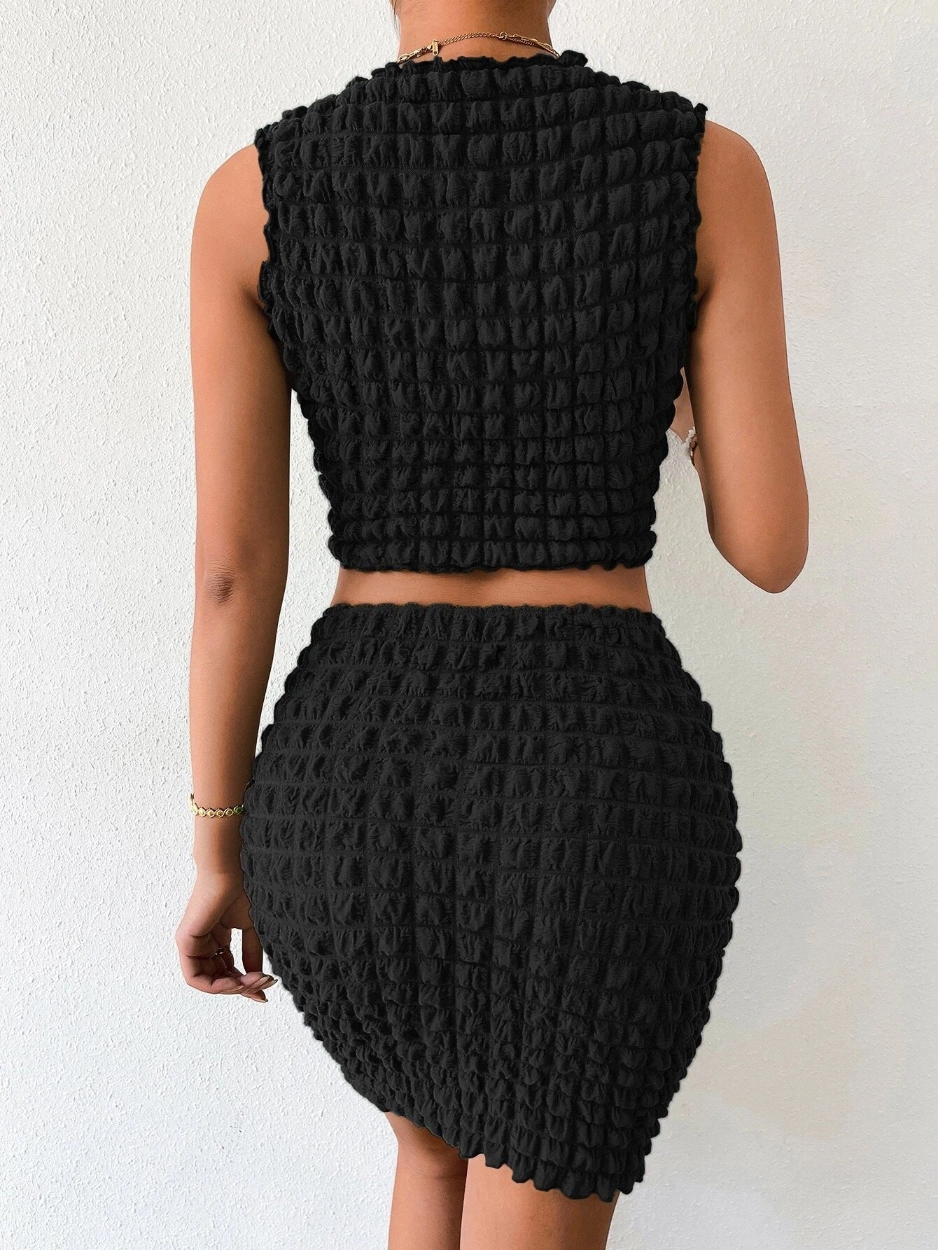 DARINKA | Bubble-texture crop top & high-waisted skirt set 2