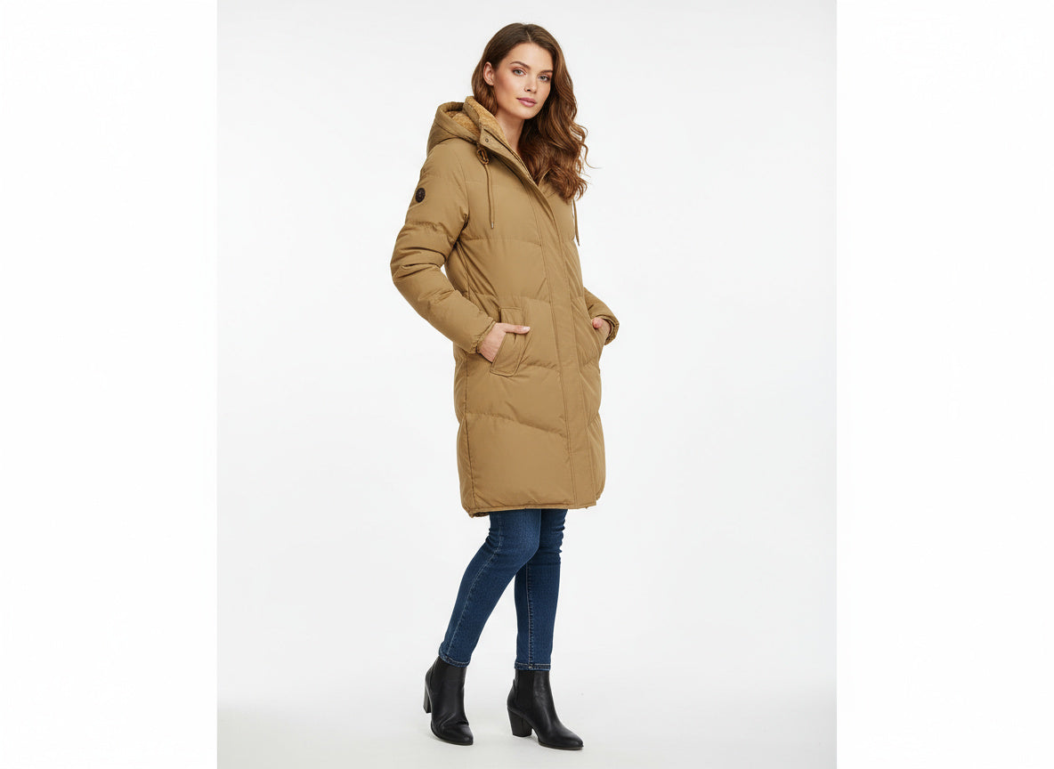 Diva Women's Jacket | Black Leather, Luxury Insulated Design 4
