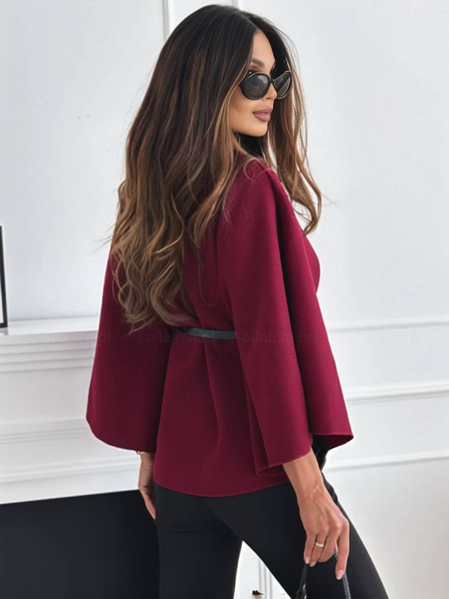 ÉLINOR | Short poncho coat with belt and batwing sleeves 3
