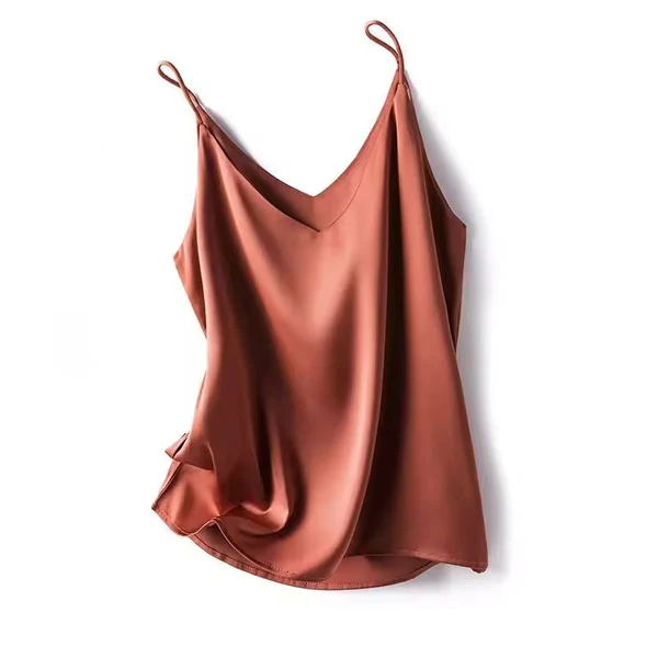 ÉLIORA | Satin top with spaghetti straps and V-neck 4