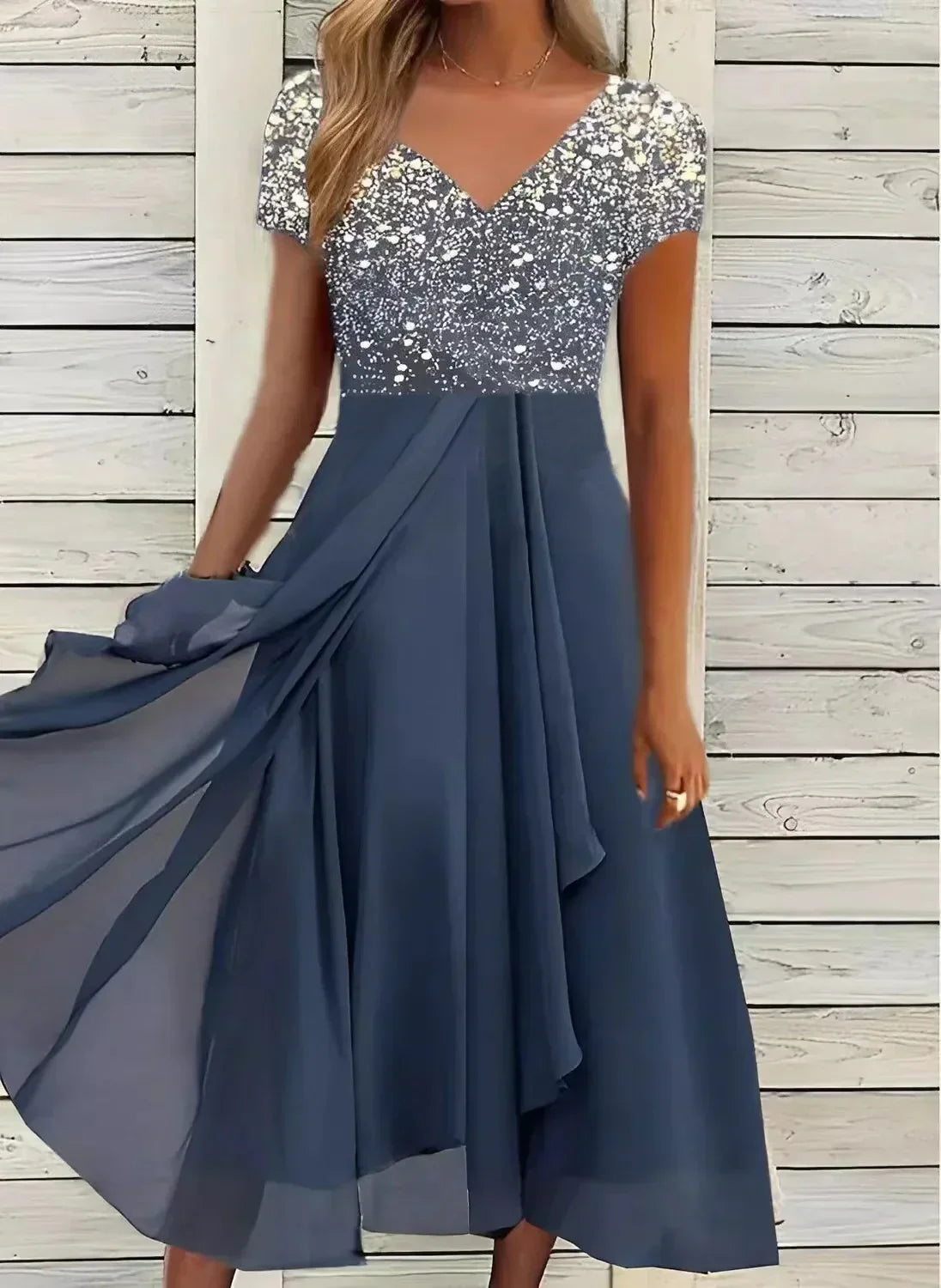 EVENY | Elegant Chiffon Party Dress with a Flowing Fit 4
