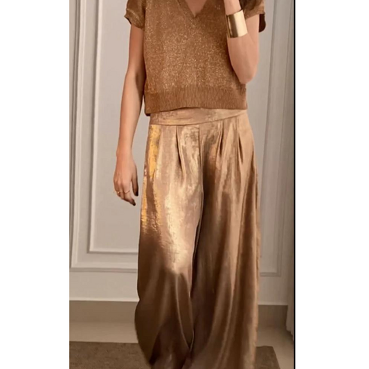 Élise | Elegant Women's Set of Top and High-Waisted Trousers 0