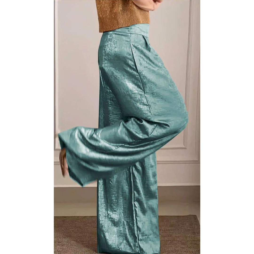 Élise | Elegant Women's Set of Top and High-Waisted Trousers 2