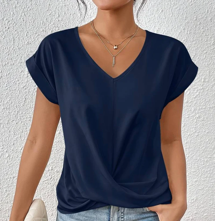 Evina | Loose-fitting women's T-shirt with V-neck and Crossed Detail 4