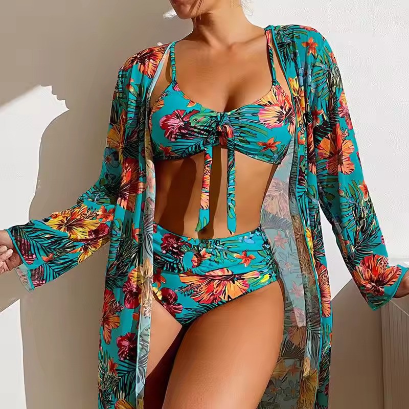 JIP | Sporty Bikini Set with Adjustable Straps 1