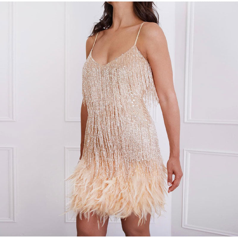LÉONA | Cocktail dress with sequins and feather accents 12