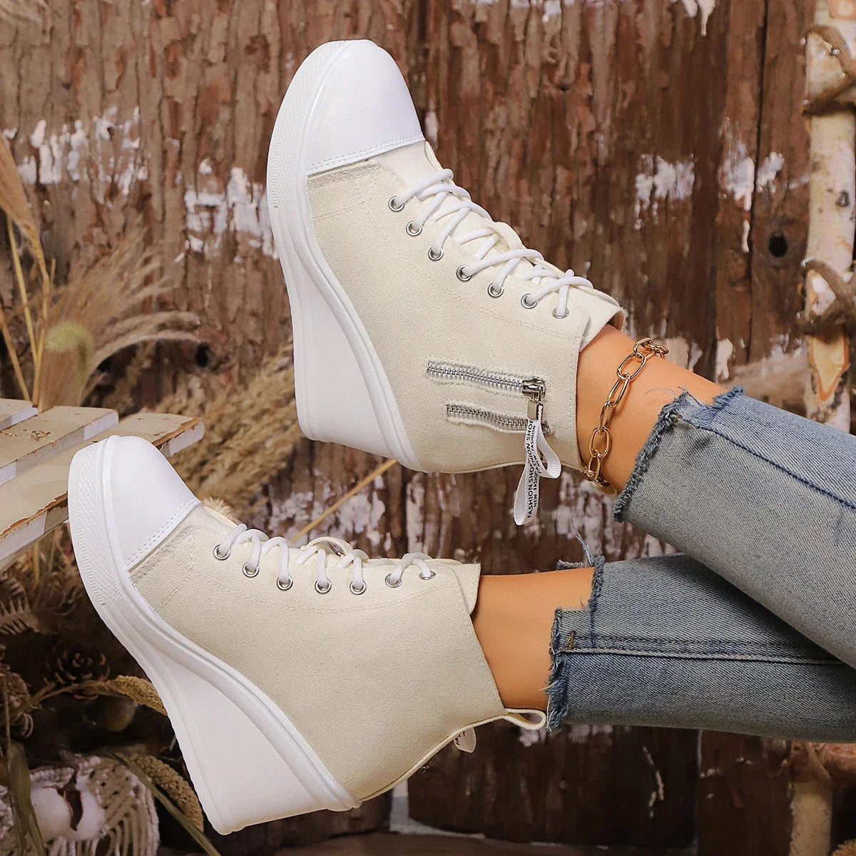 LYZANE | Elegant wedge sneaker with zip and hidden heel 3