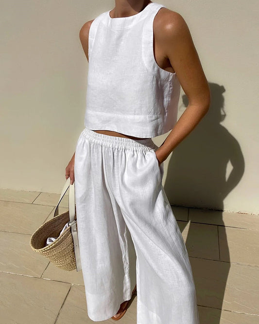 Léna | Sleeveless Summer Set with Top and Shorts 0