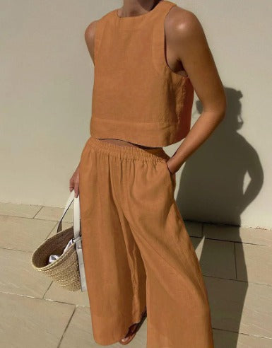 Léna | Sleeveless Summer Set with Top and Shorts 6