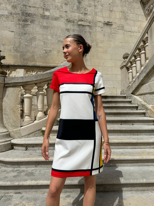 Lina – Retro Mini Dress with Mondrian Print 0