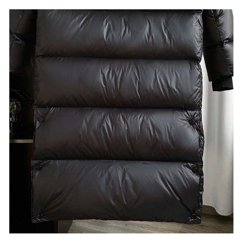 Long Padded Women's Winter Coat with Adjustable Hood and Functional Pockets for Maximum Warmth 1