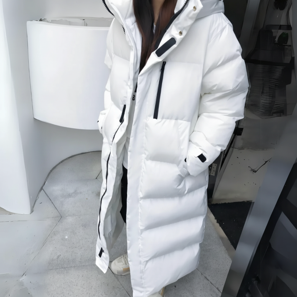 Luna Women's Down Coat | Plus Size, Elegant Fit 3