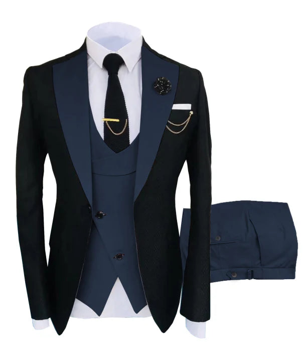 Luxury 3-Piece Men's Suit | Elegant Cut for Weddings and Formal Events 6