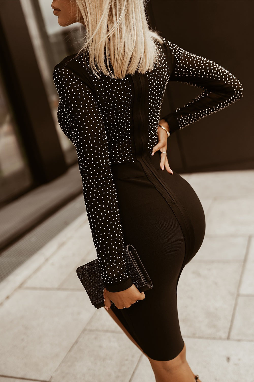 MAISYN | Black midi evening dress with refined details 5