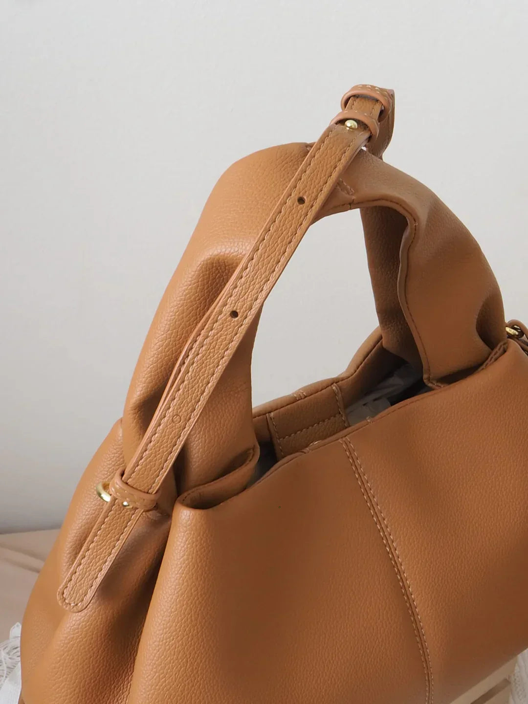 Mila Women's Shoulder Bag | Timeless Design 2