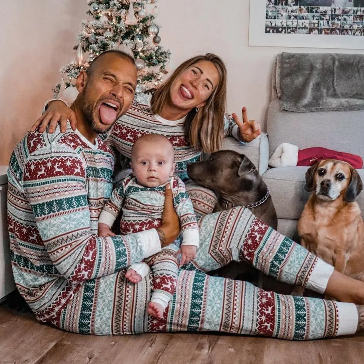 Milo Family Christmas Pajama Set | Comfortable and Warm 3