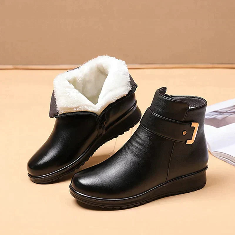 Milo Women's Boots | Comfortable and Chic 1