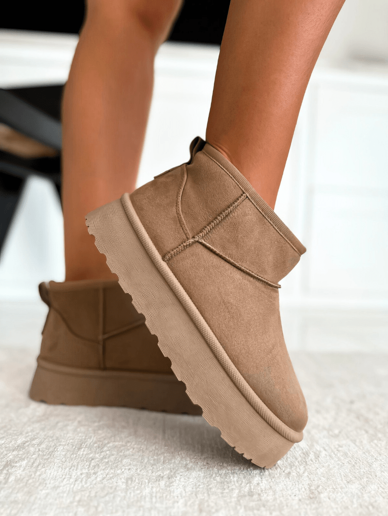 Mira Women's Winter Boots | Soft Insulating Material 6