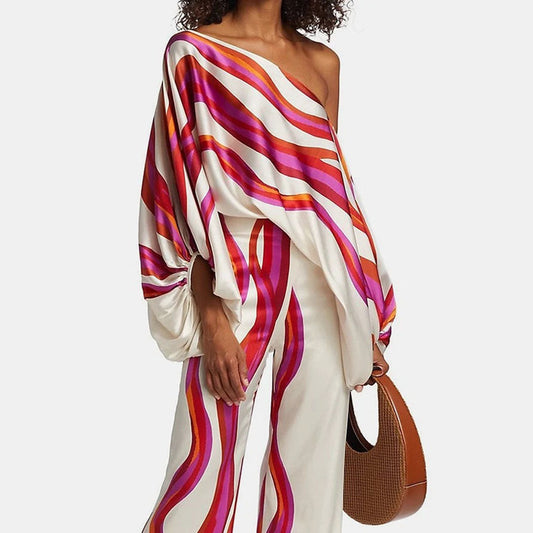 Mirelle | Stylish Two-Piece Set with Modern Cut 1