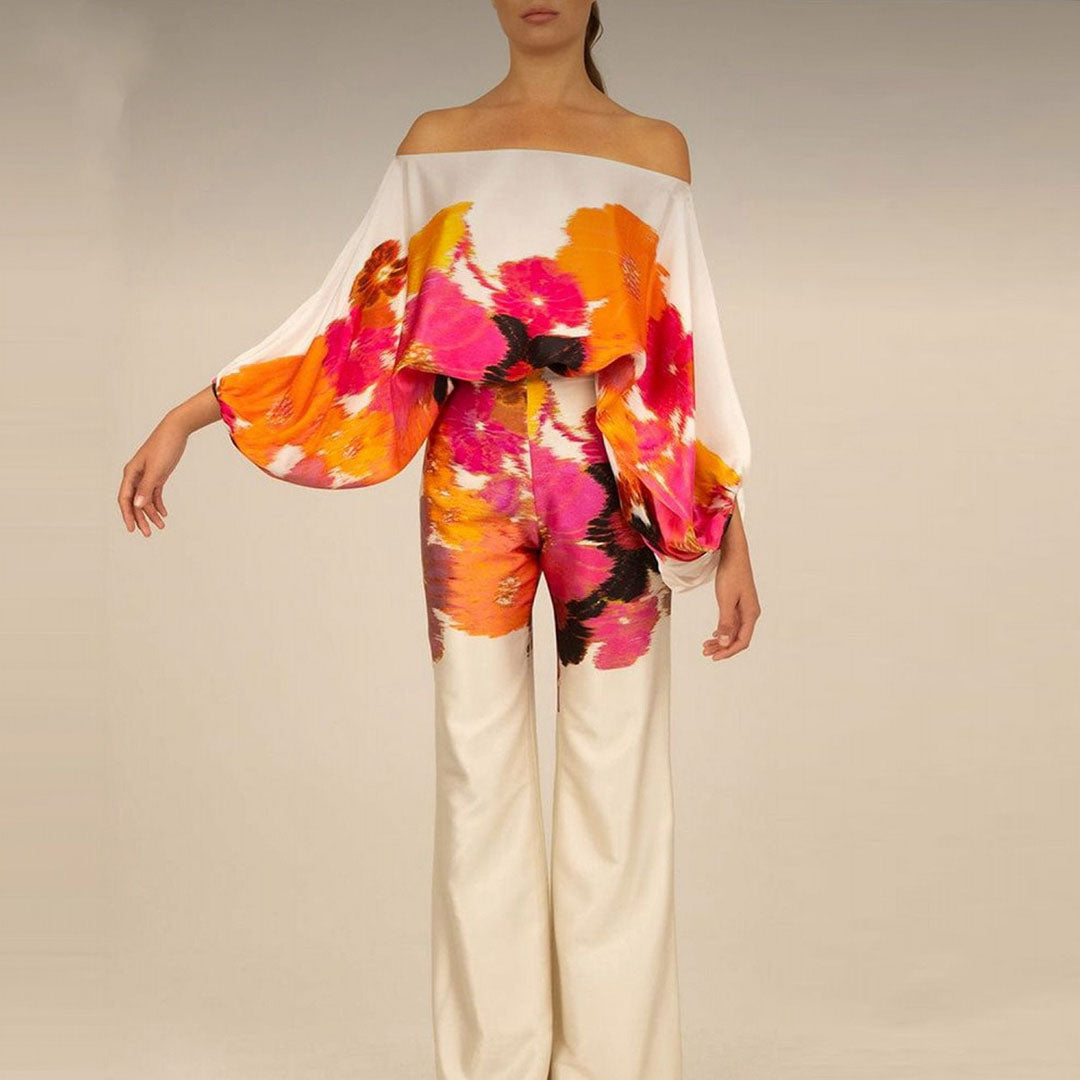 Mirelle | Stylish Two-Piece Set with Modern Cut 3