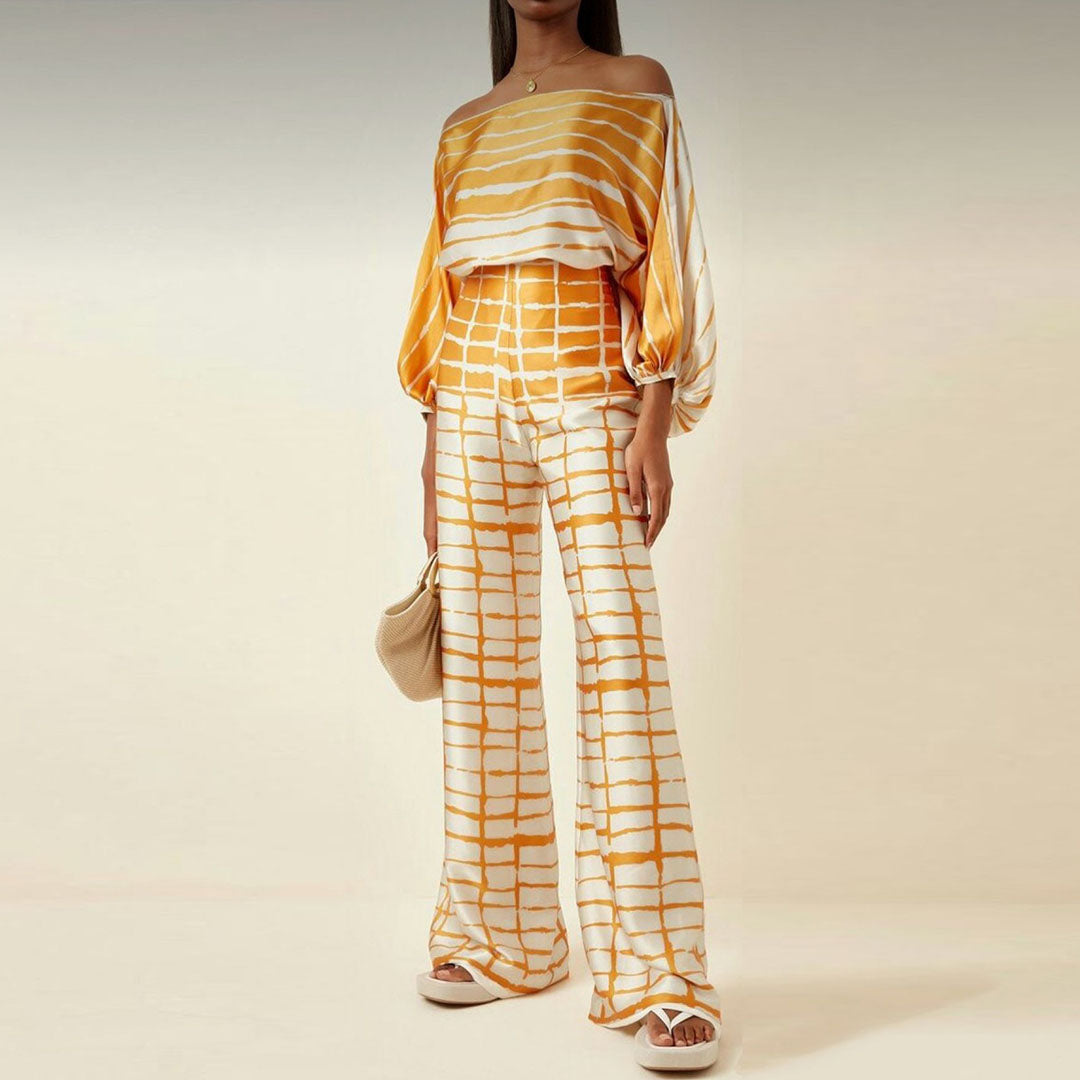 Mirelle | Stylish Two-Piece Set with Modern Cut 5