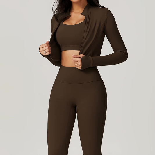 NYRA | Seamless Sports Set with Sculpting Fit and Breathable Comfort 0