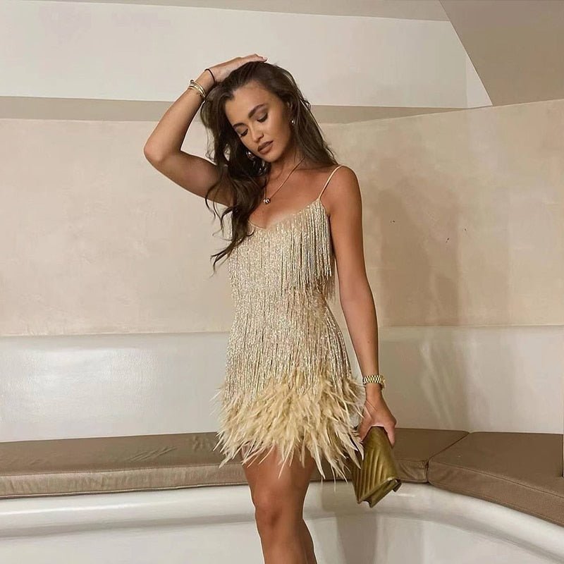 Nivelle | Sequin Dress with Feather Accent for Evening & Party 4