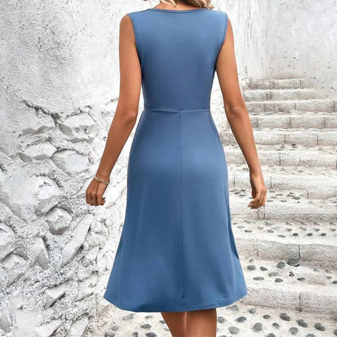 Norellia | Airy Knee-Length Midi Summer Dress 8