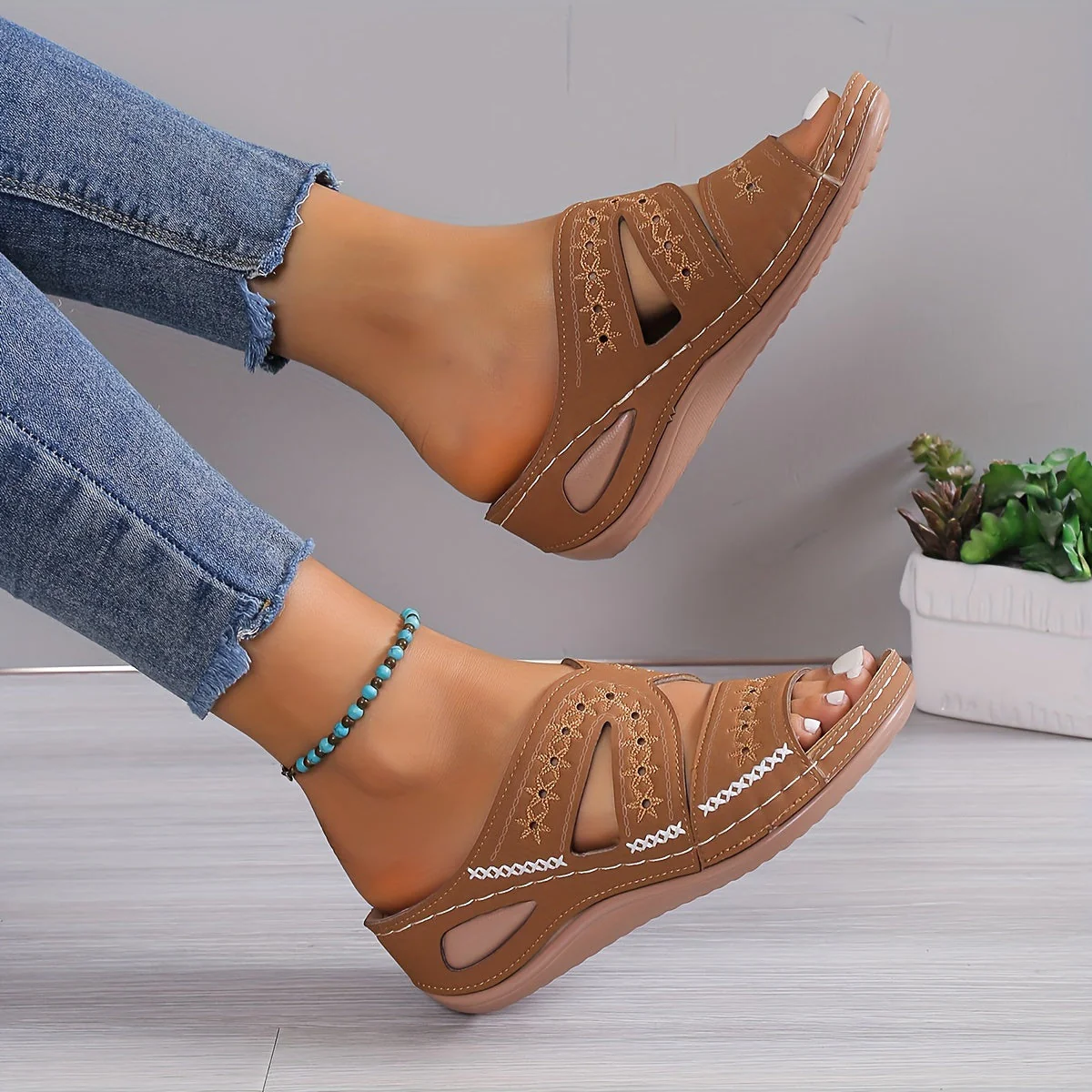 Noriva | Orthopedic Comfort Slippers with Open Wedge Heel 4