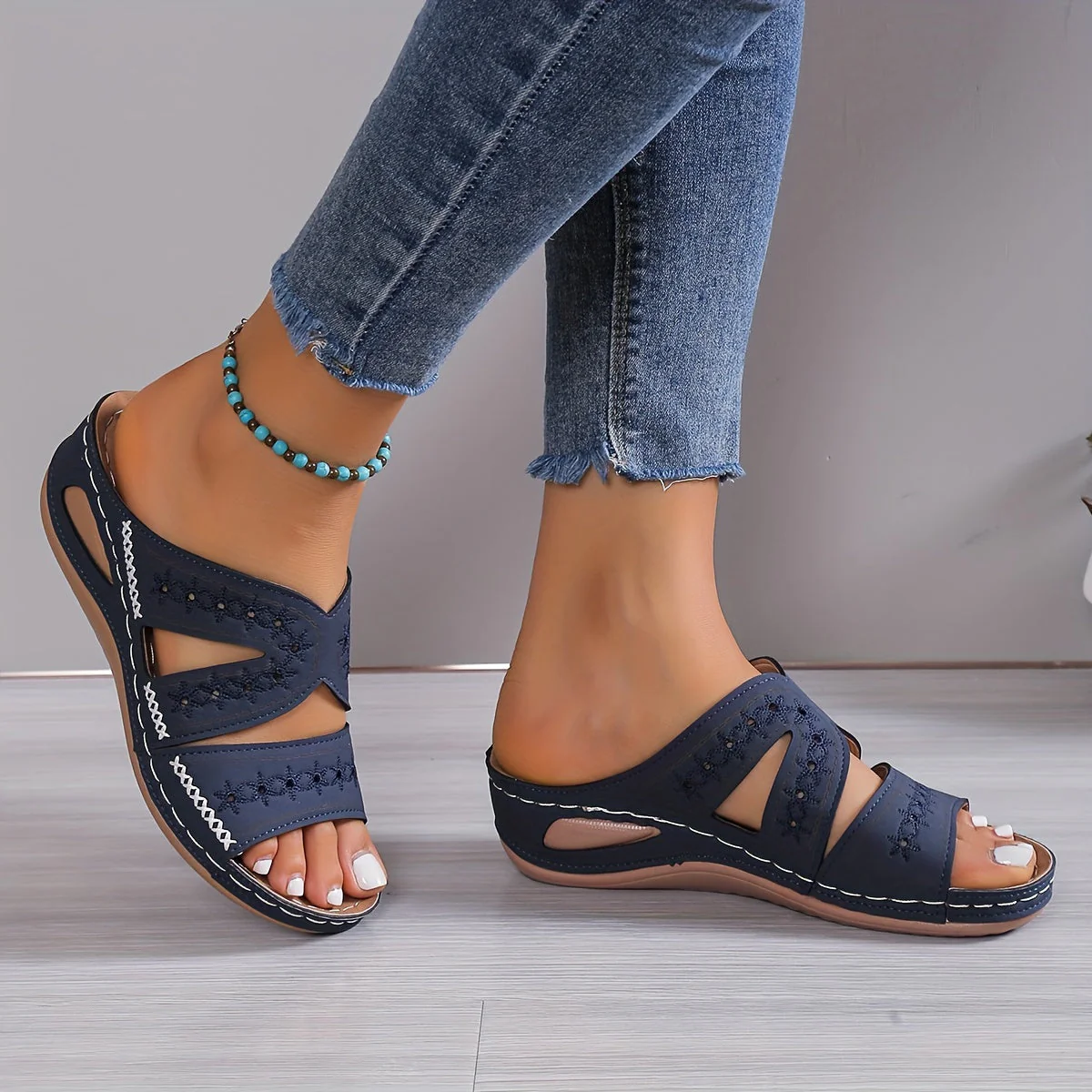 Noriva | Orthopedic Comfort Slippers with Open Wedge Heel 9