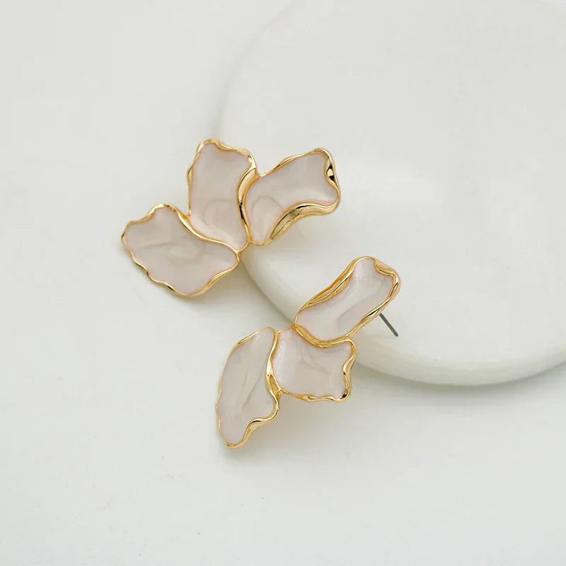 OANA | Romantic Flower Earrings with Elegant Flair 6