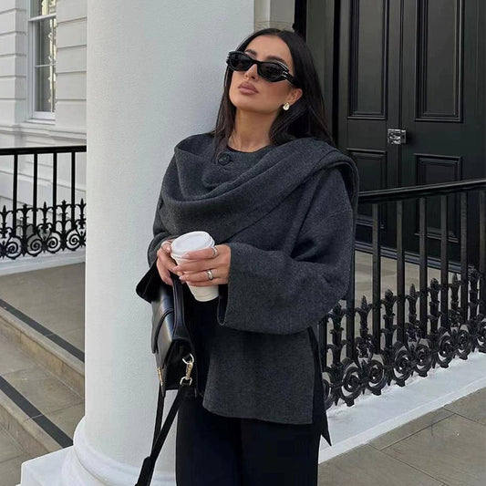 Oversized wool coat with button closure and luxury lining 1