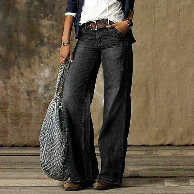 Romy | Trendy Women's Trousers with Unique Design 3