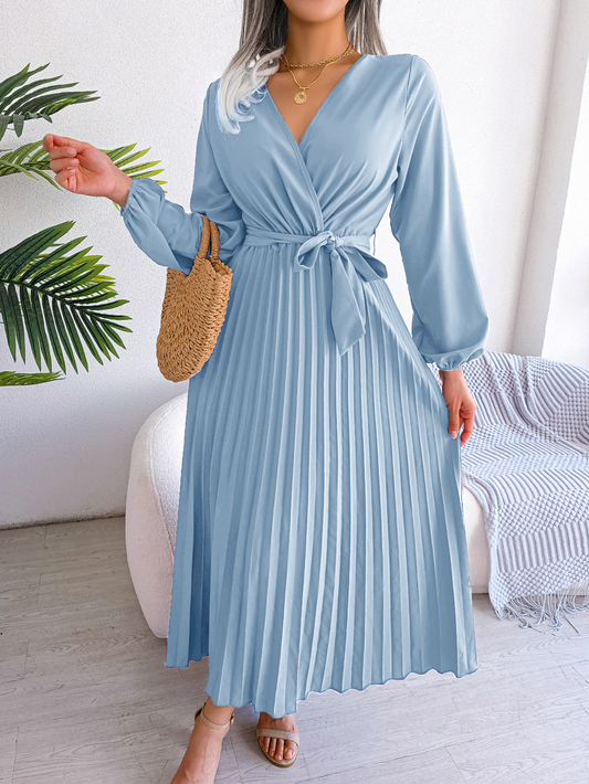 SERENA – Minimalist Midi Dress with Belt 1