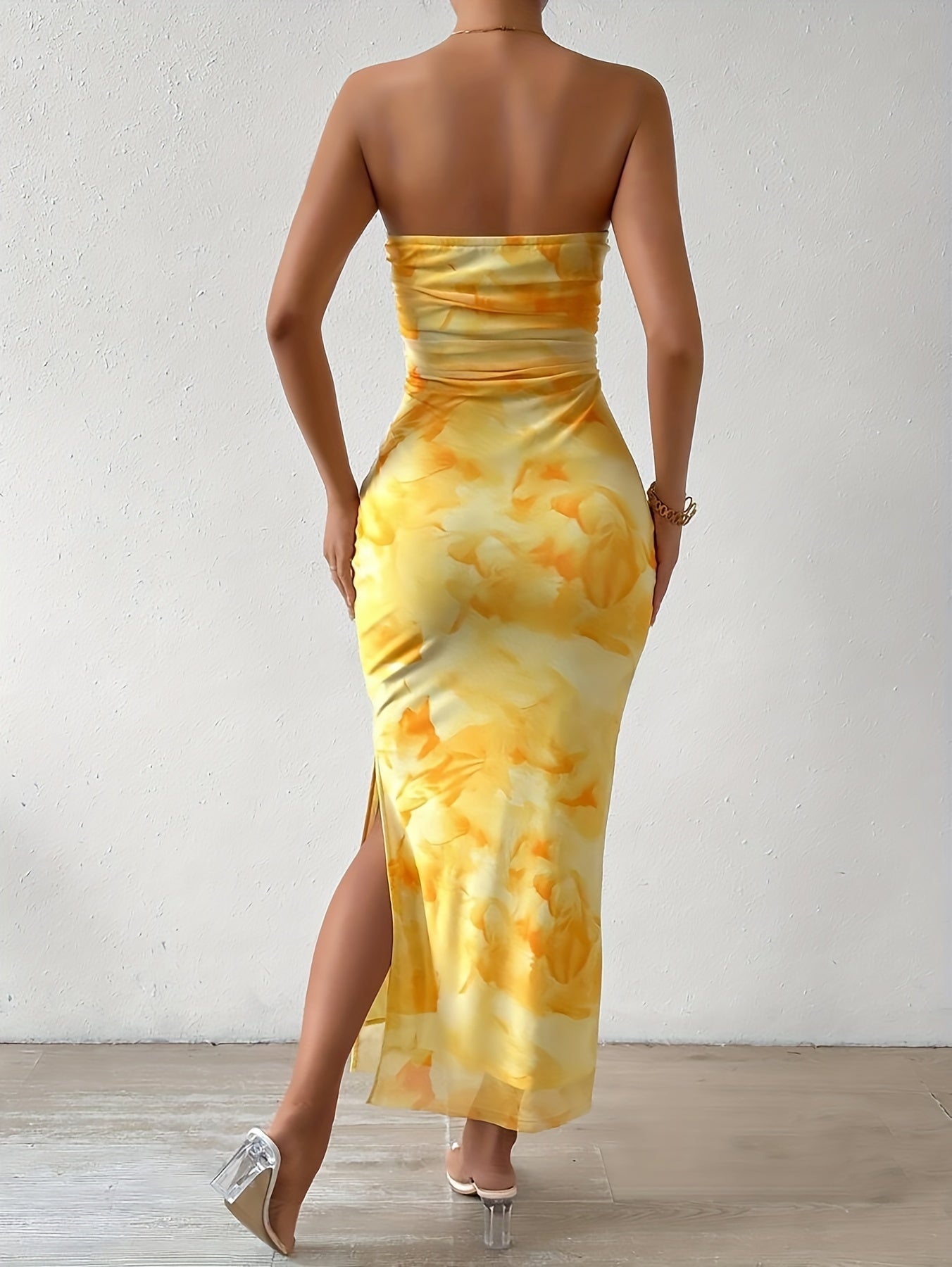 SERENNA | Strapless bodycon evening dress with high slit 2